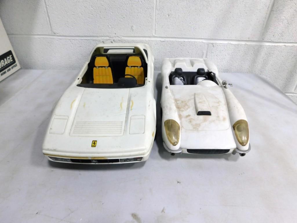 Bratz World Convertible Cruiser and a Ferrari Toy Model Cars (1 of 5)
