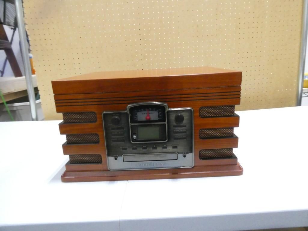 Crosley CR2406A Record Player Turntable, CD Player, Radio (1 of 8)