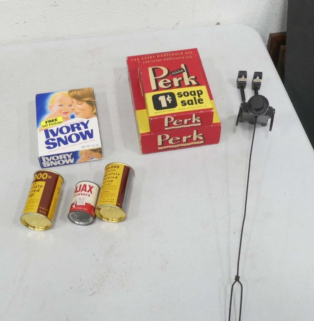 Vintage Lot incl Toy Dancing Man, Tins, Boxes (1 of 8)