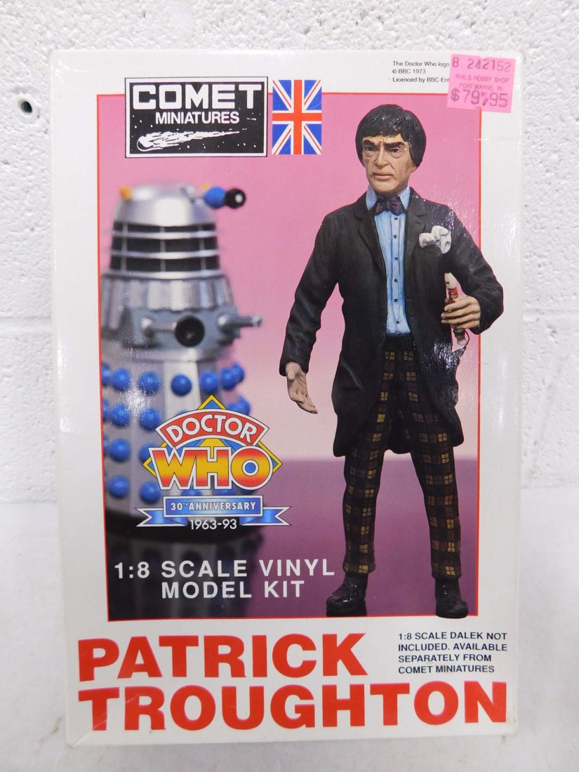 Doctor Who Patrick Throughton 1:8 Scale Vinyl Model Kit New in Box (1 of 3)