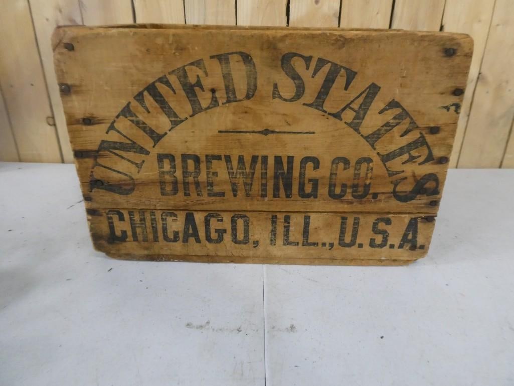 Vintage United States Brewing Company Wooden Crate: Vintage United States Brewing Company Wooden Crate