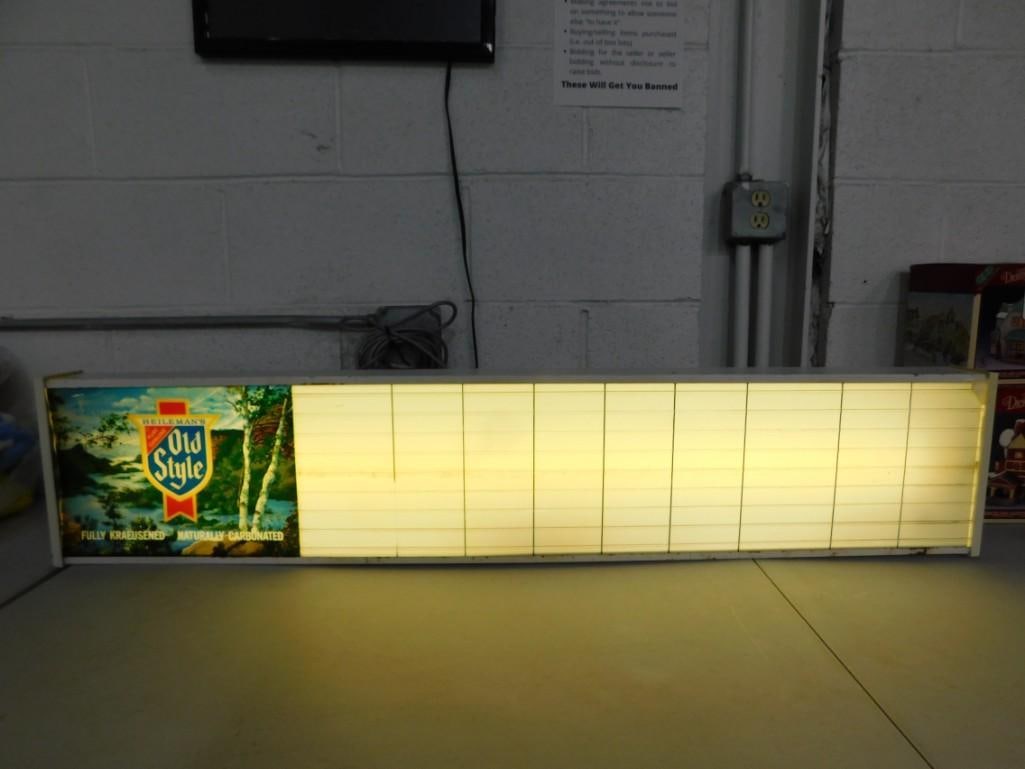 1960s Era Old Style Beer Light Up Sign Works (1 of 4)