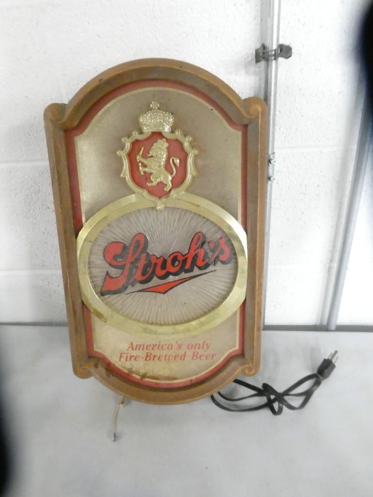Light up Stroh's Beer Light / Sign - It works (1 of 4)
