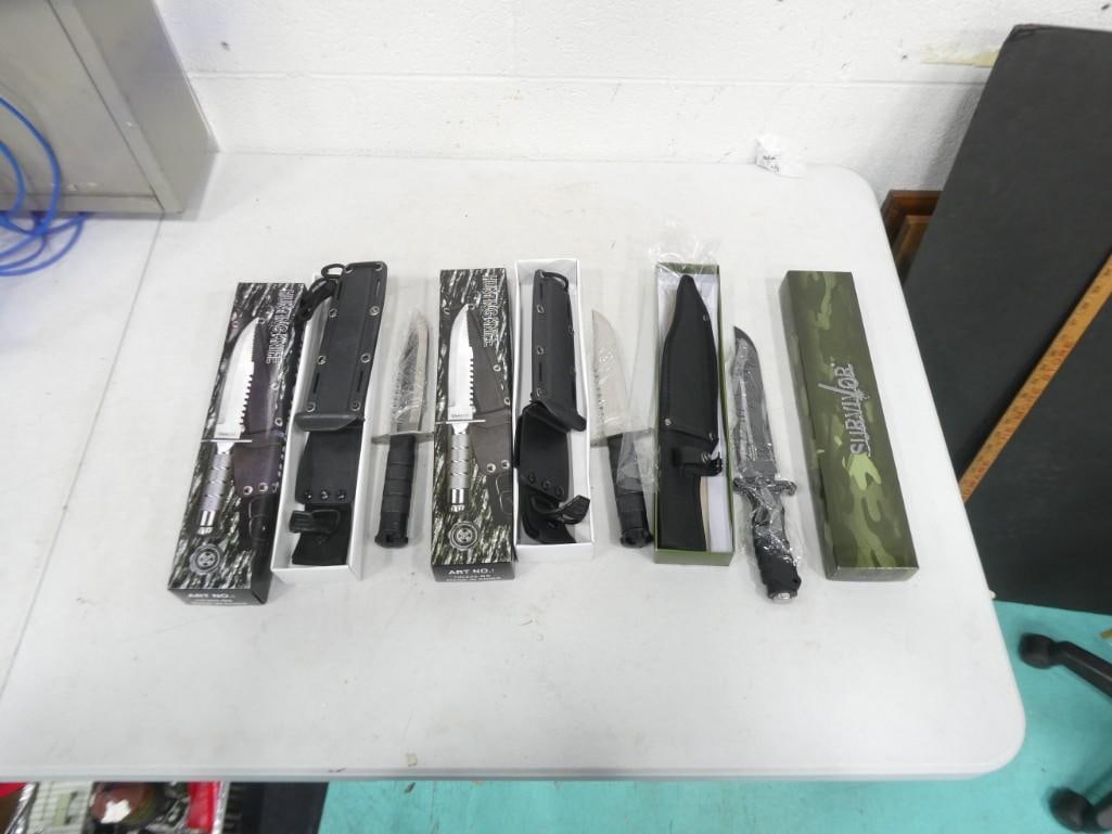 3 hunting Knives with sheaths and original boxes (1 of 6)