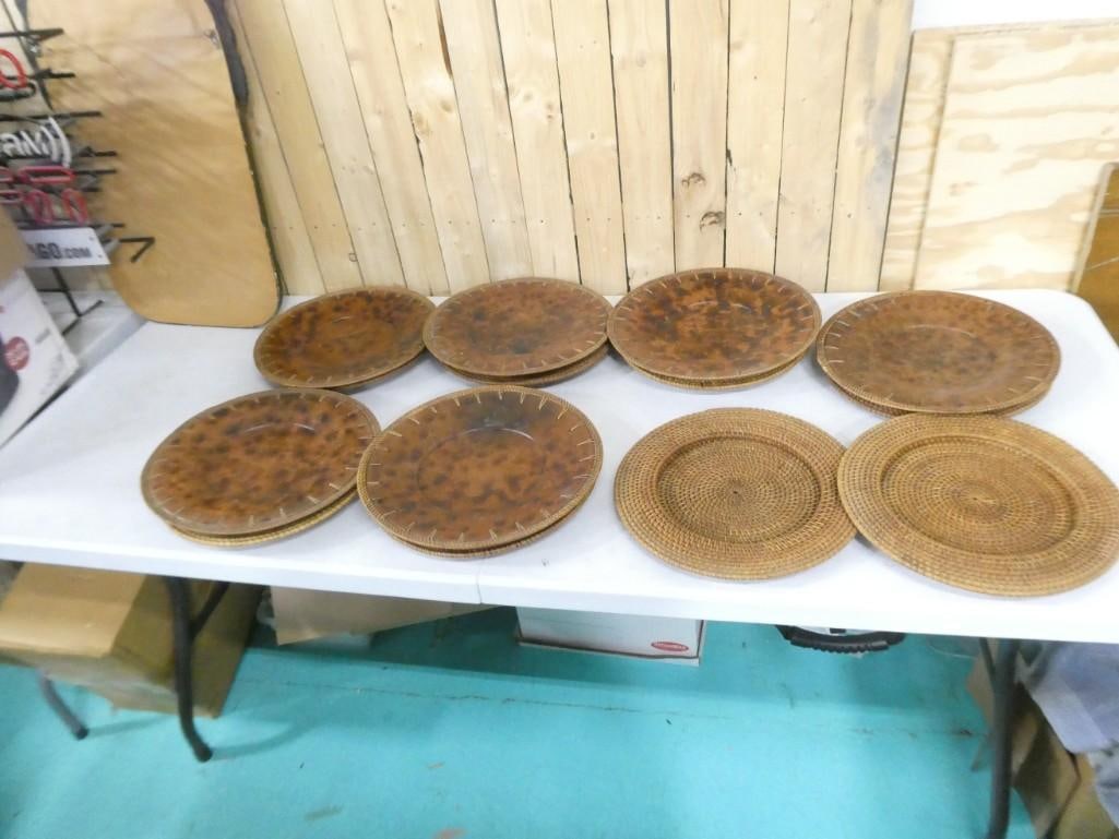 Decorative Plates / Home Decor (1 of 9)