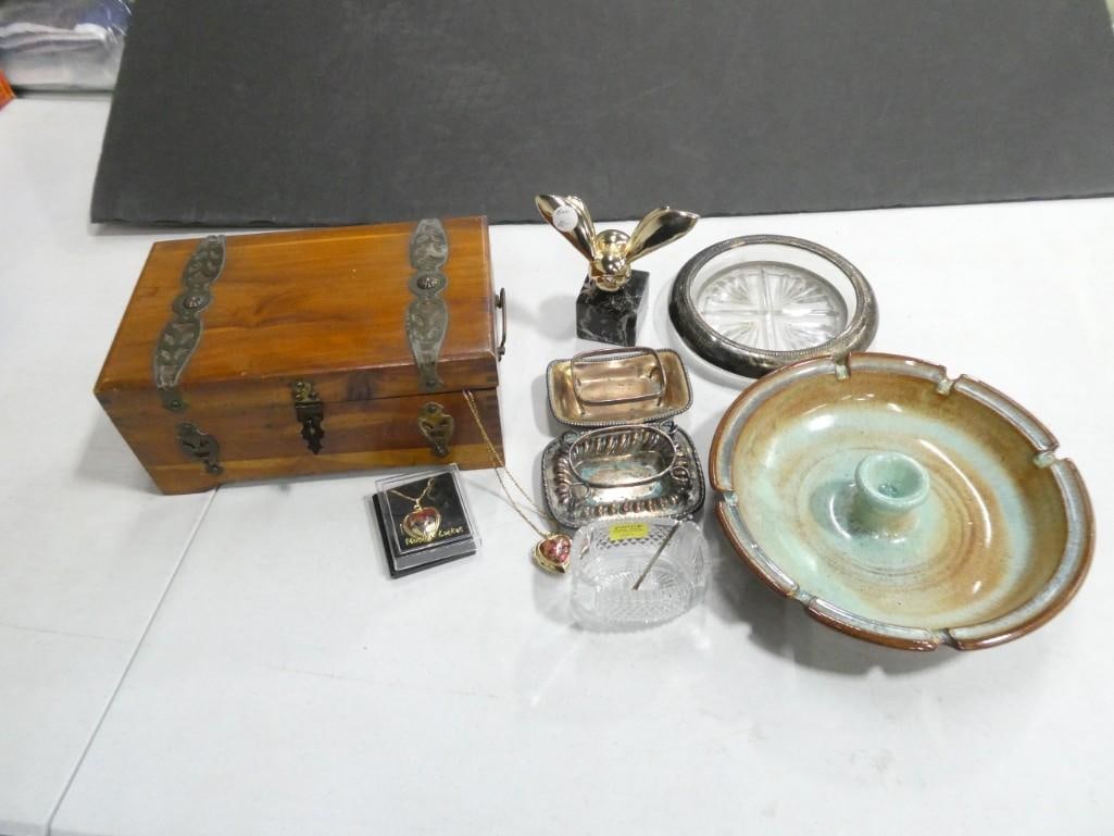 Misc. Collectibles / Smalls Lot including Dryden Ashtray, Heavy Brass Bee, Jewelry Box, Smalls, etc.: Misc. Collectibles / Smalls Lot including Dryden Ashtray, Heavy Brass Bee, Jewelry Box, Smalls, etc.