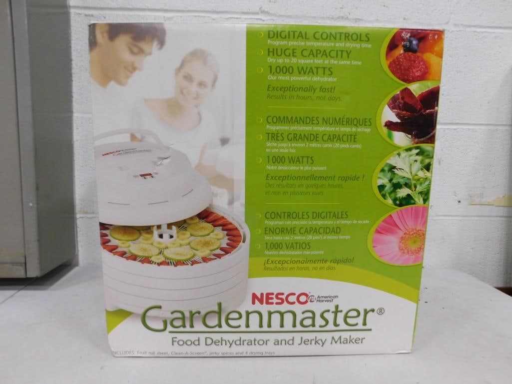 Nesco Gardenmaster Food Dehydrator And Jerky Maker In Original Box Auction