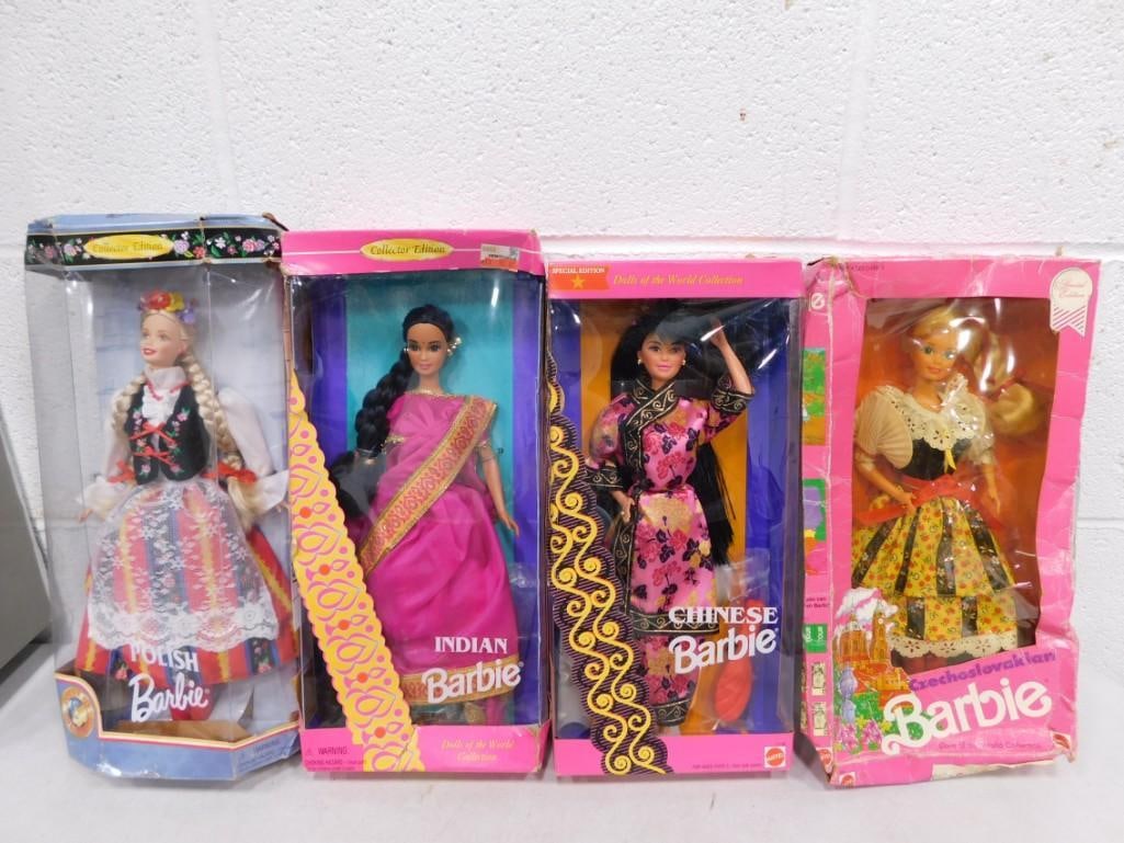 4 Vtg 1990s DOTW Dolls of the World Barbie Dolls NIB Lot (1 of 9)