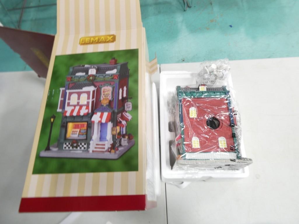 Lemax Miss Maggie's Muffin Shop 25871 / 700448 Christmas Village Building in Original Box (1 of 6)