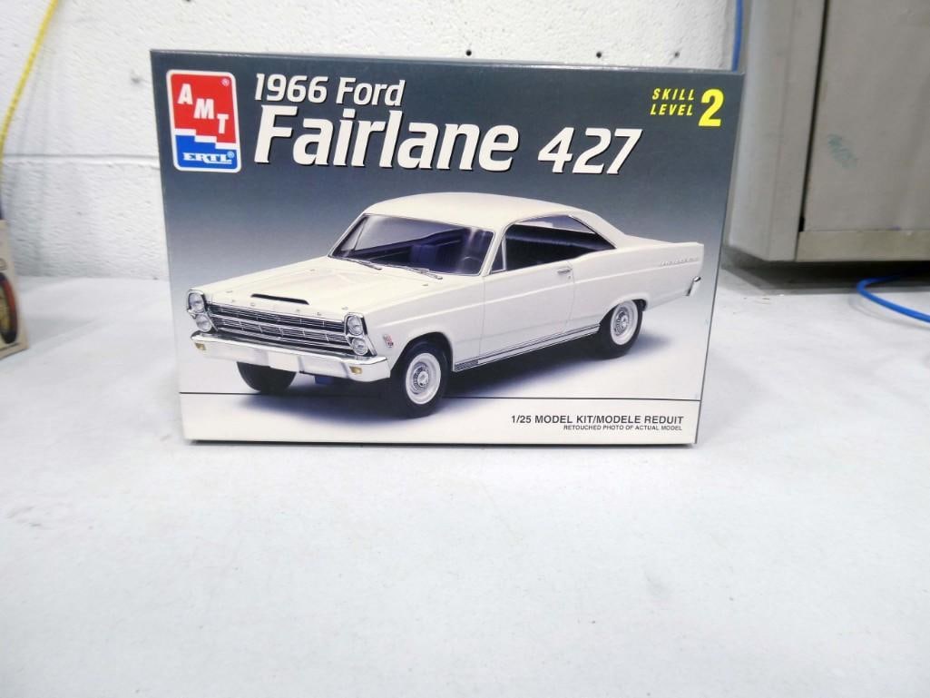 AMT Ertl 1966 Fairlane 427 Model Kit 1/25 Scale in Original Box (1 of 3)