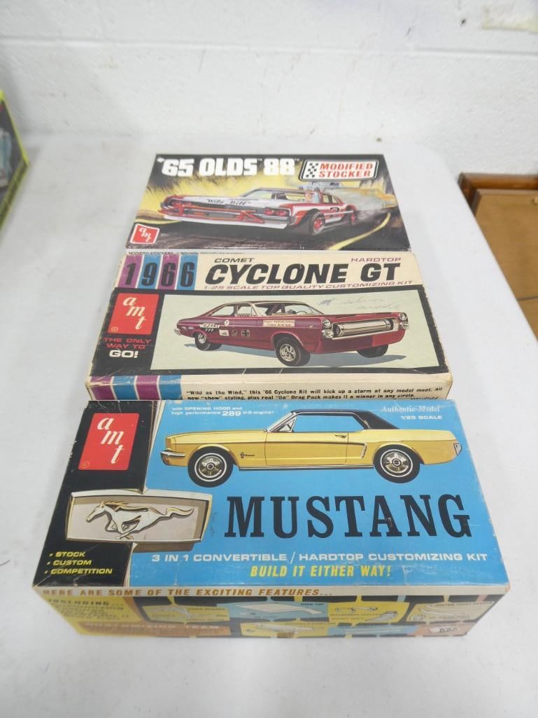 3 Model Car Kits incl AMT '65 Olds 88 Modified Stocker, AMT 1966 Comet Cyclone GT Hardtop, AMT (1 of 4)