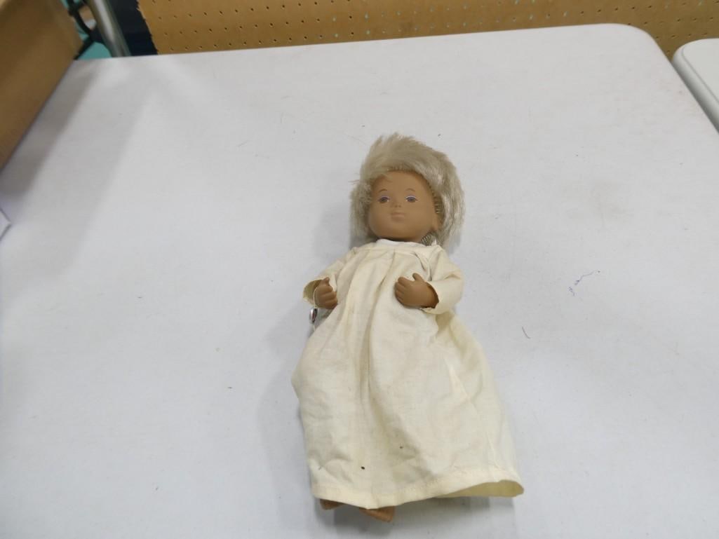 Sasha Doll - Baby Made in England (1 of 4)