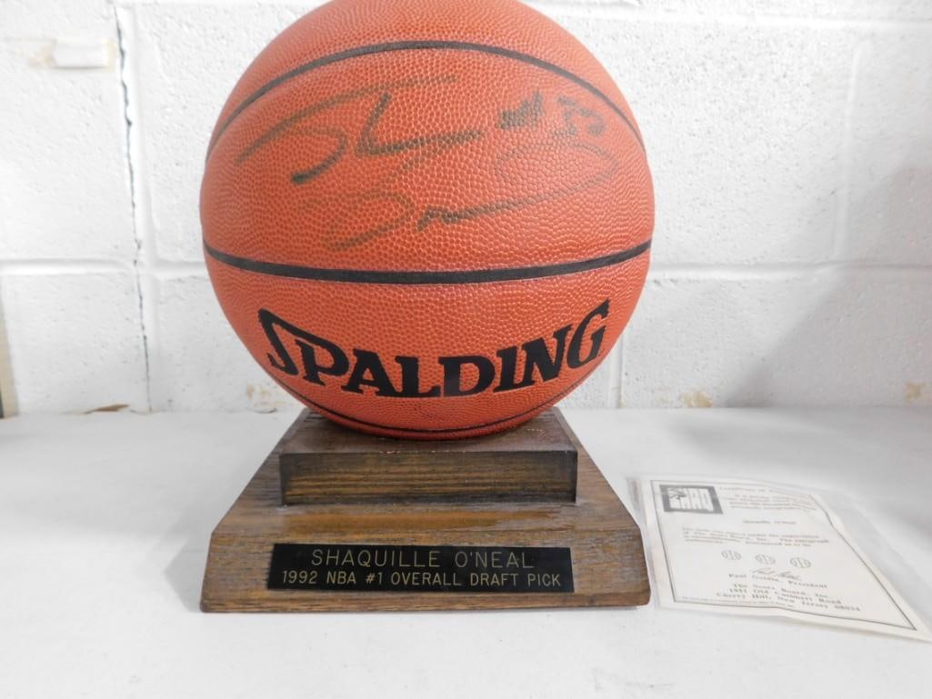 Basketball Signed Shaquille O'Neal the COA from The Score Board Inc (1 of 9)
