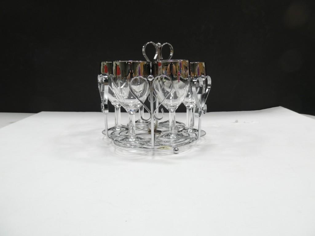 MCM Queens Lusterware Wine Glasses with Caddy Silver Fade: MCM Queens Lusterware Wine Glasses with Caddy Silver Fade. Includes 6 wine glasses and a caddy