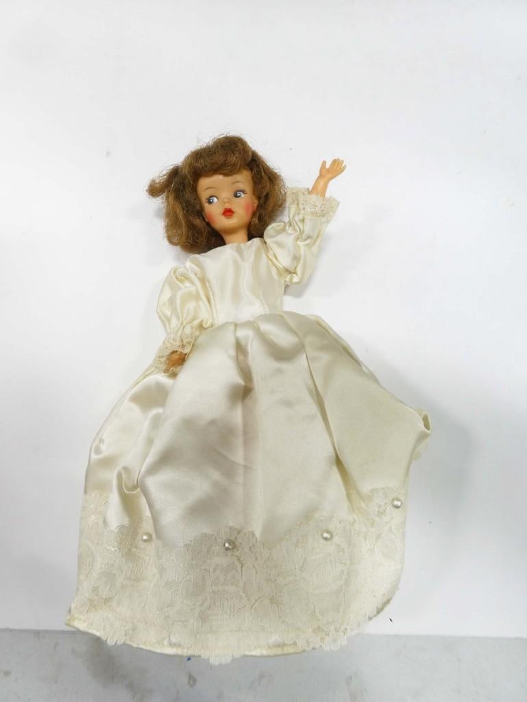 1960s Ideal Tammy Doll (1 of 3)