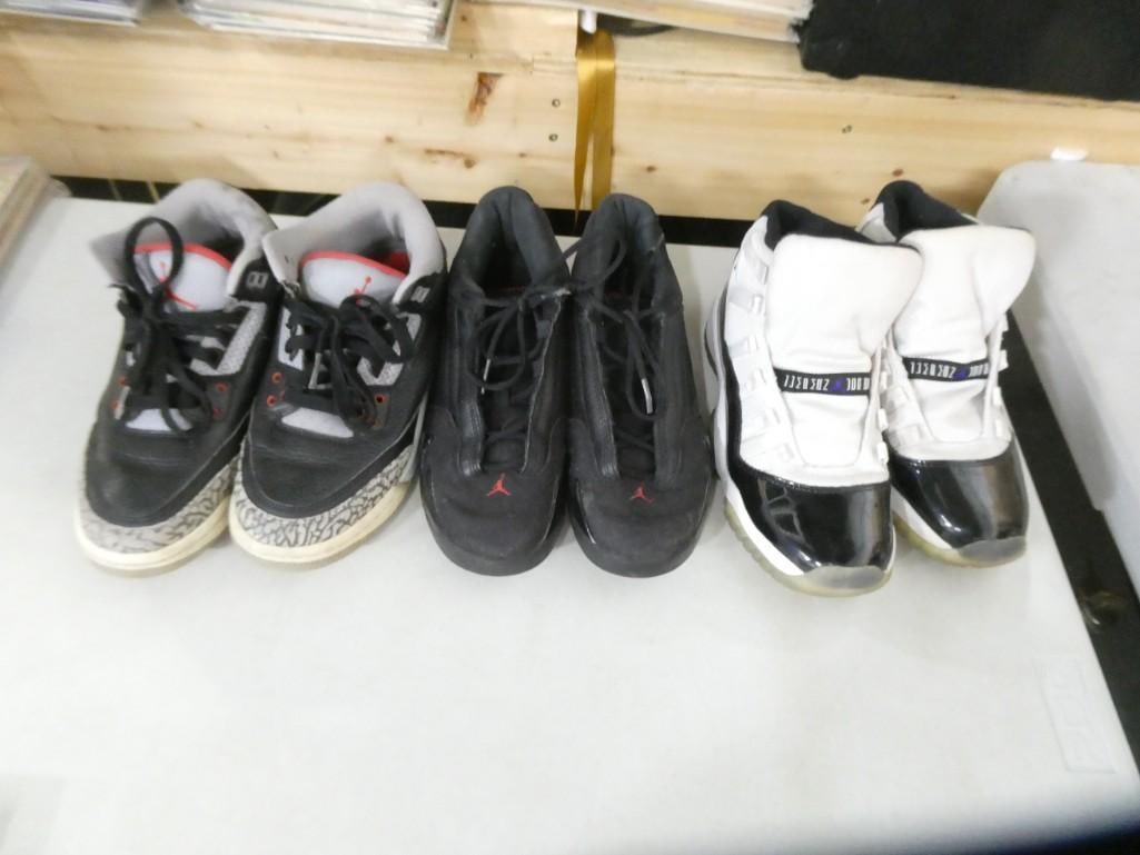 Lot of 3 pairs of Nike Air Jordan Shoes - Youth sizes (1 of 8)