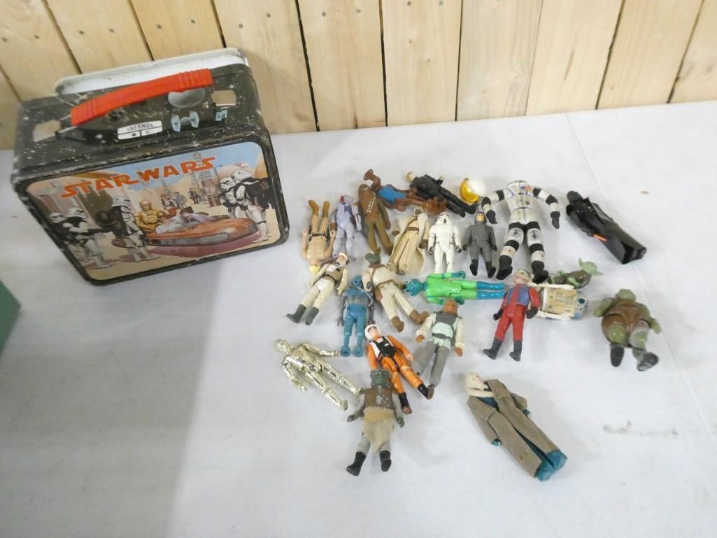 1970's Star Wars Thermos Lunchbox and Mostly Star Wars action Figures (1 of 8)