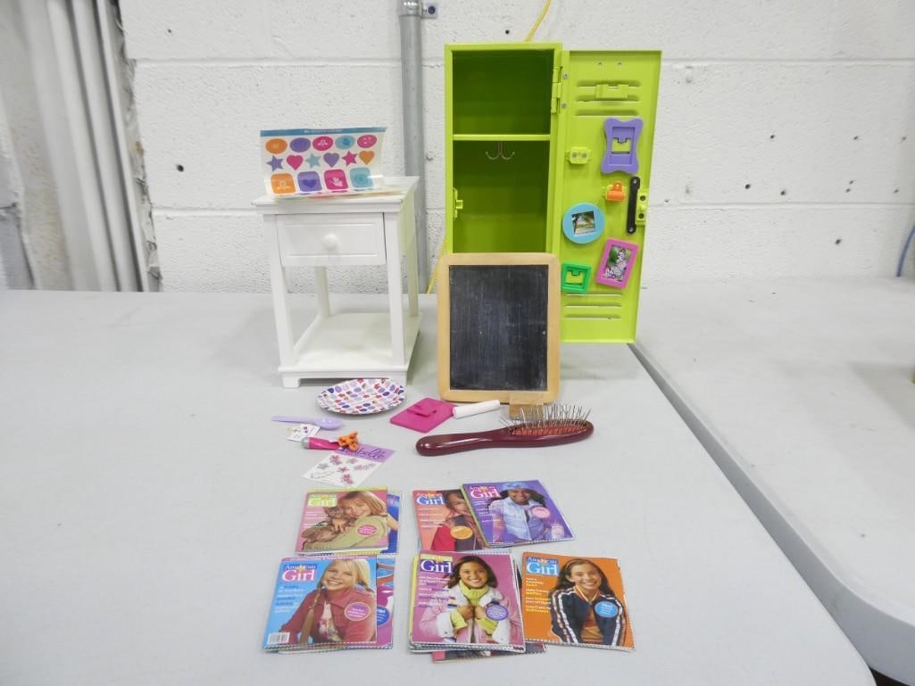 American Girl Wood Desk and AG Green School Locker (1 of 6)