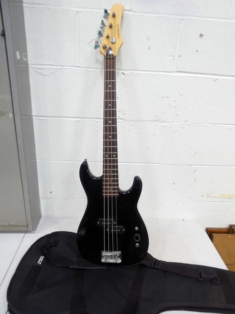 Gremlin 4 String Electric Bass with Soft Case (1 of 9)