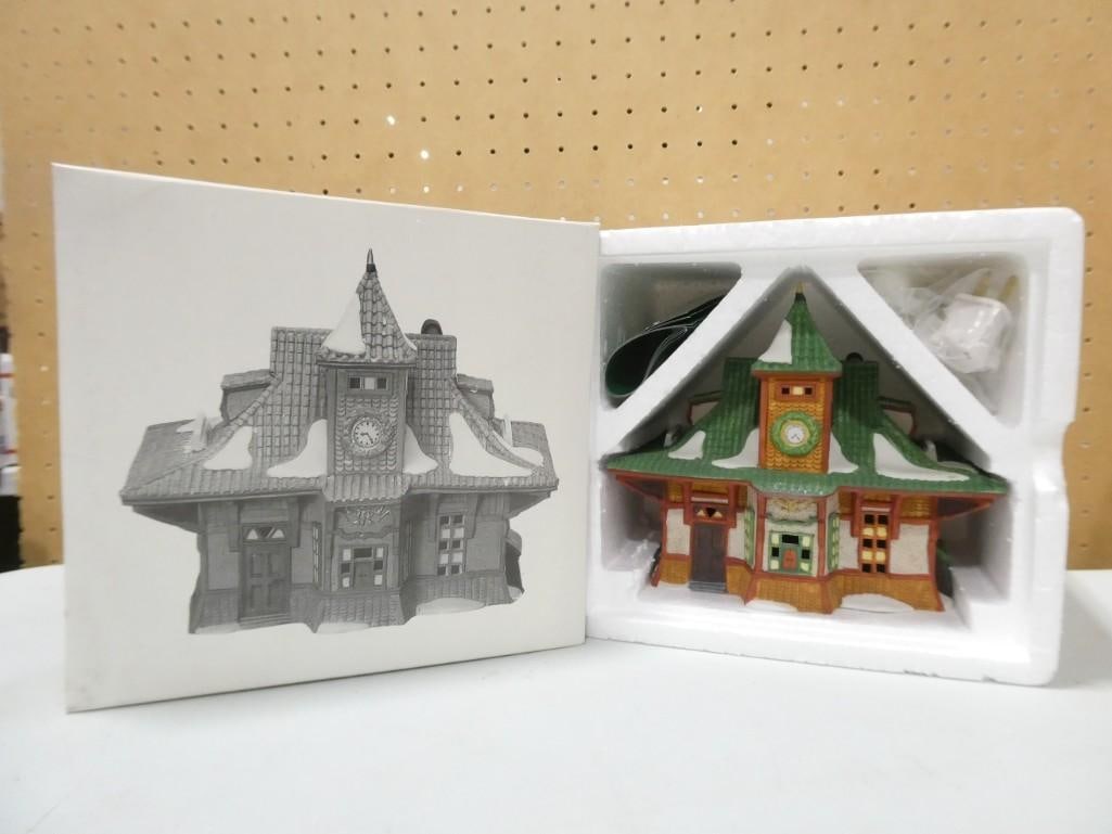 Dept 56 Bahnhof Alpine Village Series Heritage Village Collection in Original Box: Department 56 Bahnhof Alpine Village Series Heritage Village Collection Christmas Village Building in Original Box