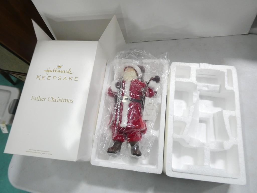 2011 Hallmark Keepsake 12" Father Christmas Tabletop Display New, Opened just to take the picture (1 of 5)