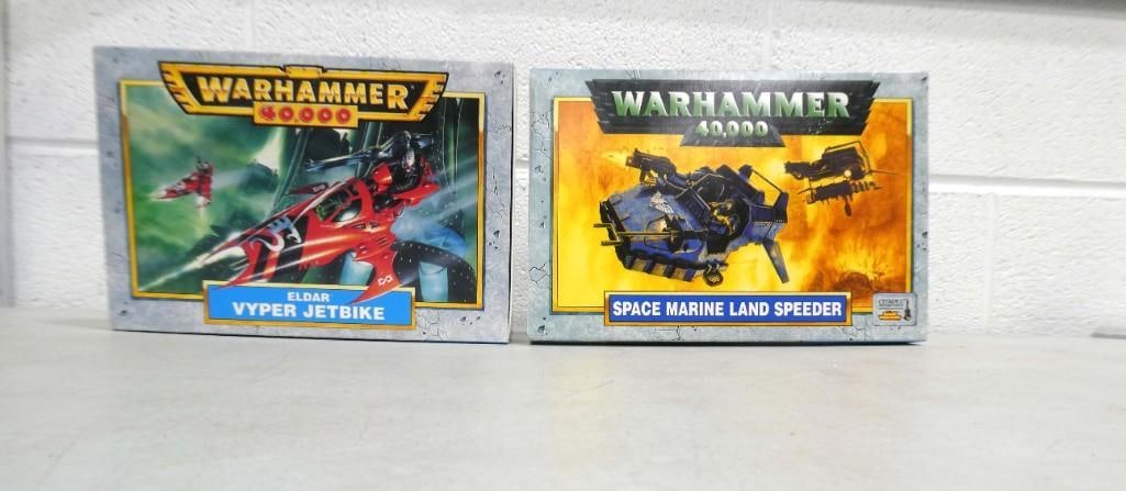 2 Warhammer 40,000 Model Kits incl Eldar Vyper Jetbike and Space Marine Land Speeder: 2 Warhammer 40,000 Model Kits incl Eldar Vyper Jetbike and Space Marine Land Speeder . Ope box. Appears complete.