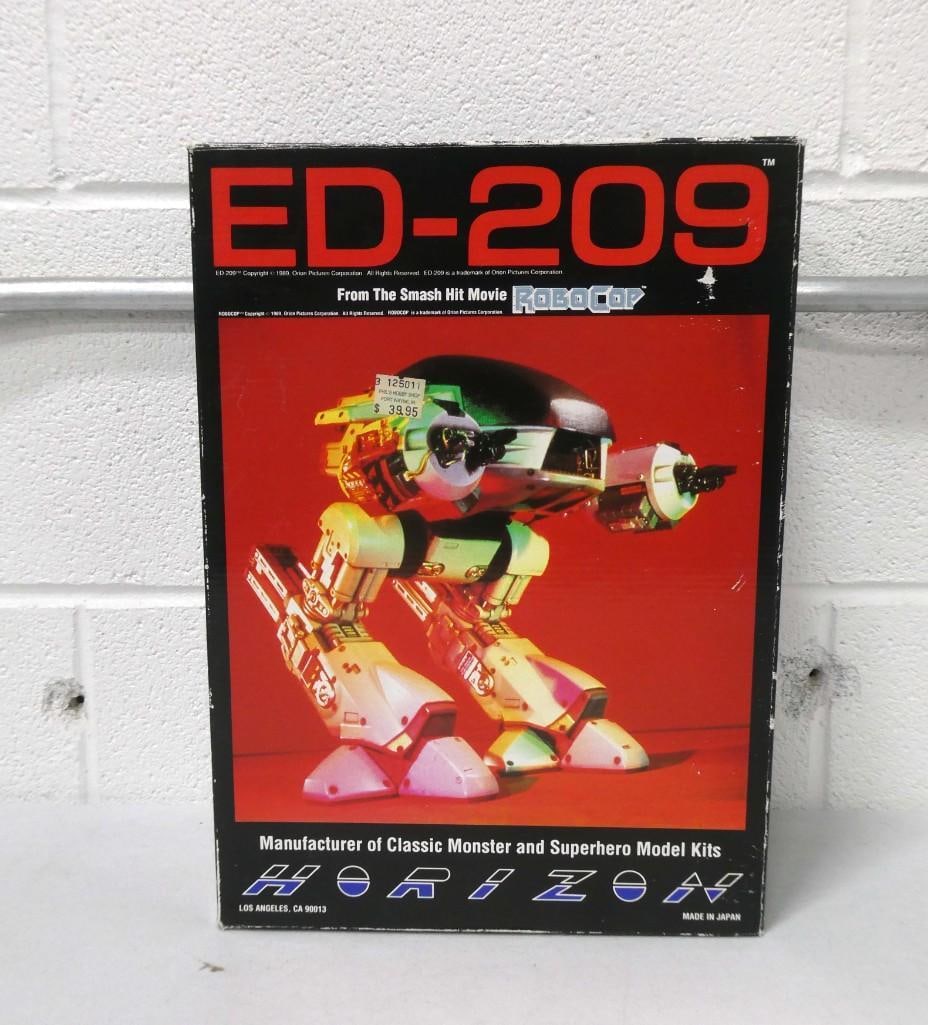 ED-209 from Robocop Horizon Model Kit New in Unsealed Box: ED-209 from Robocop Horizon Model Kit New in Unsealed Box