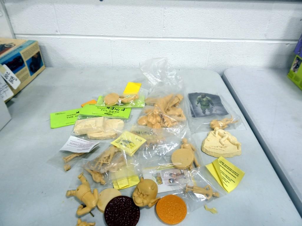 Assorted Bagged Model / Figurine making Kits (1 of 3)