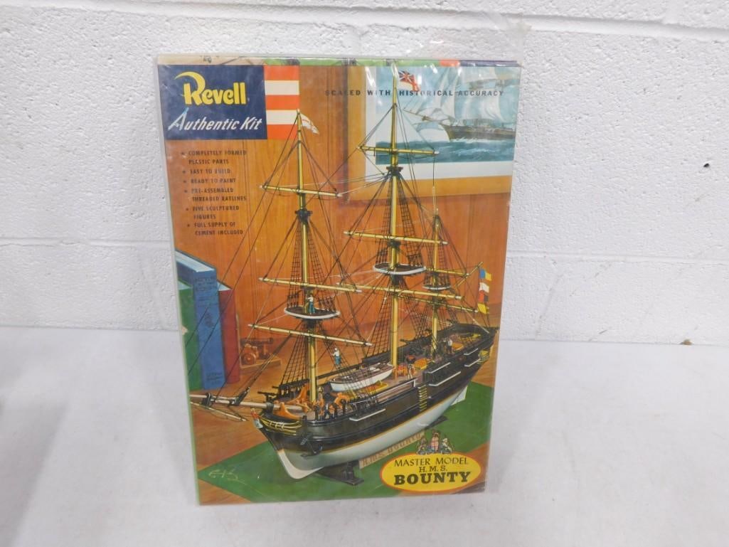 Sealed Revell HMS Bounty Ship Master Model Kit (1 of 2)