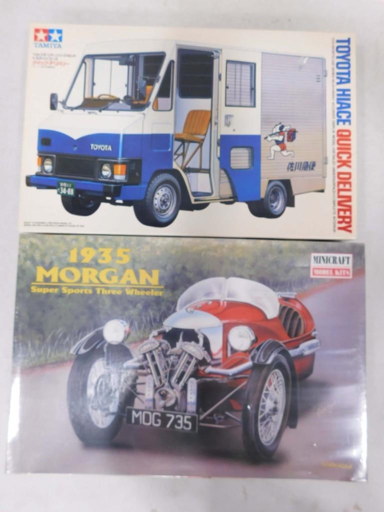 2 Sealed Model Kits incl Minicraft 1935 Morgan Super Sports Three Wheeler Model Kit and Toyota Hiace (1 of 4)