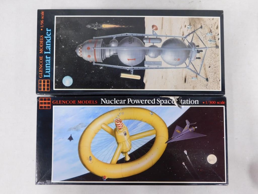 Glencoe Models Lunar Lander 1:96 Scale and Nuclear Powered Space Station 1:300 Scale Model Kits (1 of 3)
