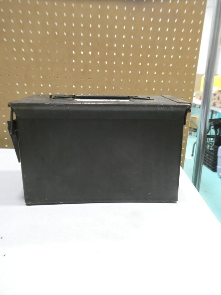 Military Ammo Box Metal (1 of 5)
