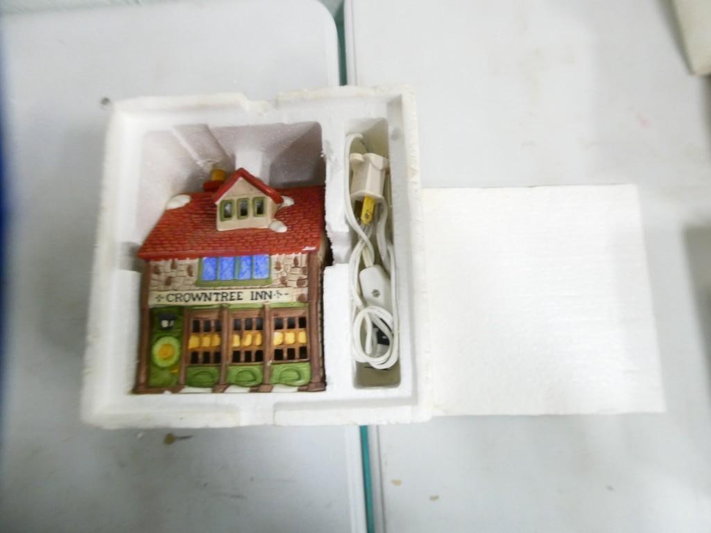 Dept 56 Crowntree Inn Shops of Dickens Village Christmas Village Building (1 of 4)