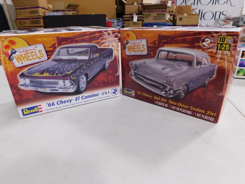 2 Revell Model Car Kits incl '66 Chevy El Camino and '57 Chevy Bel Air Two Door Sedan (1 of 7)