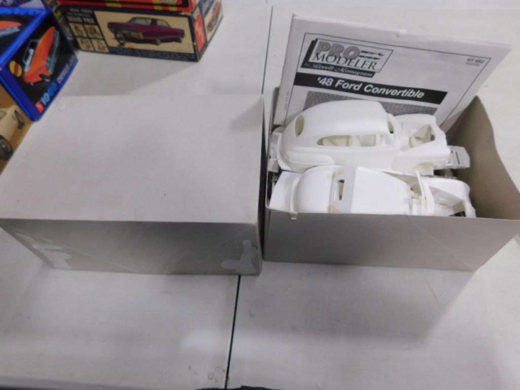 Revell Monogram '48 Ford Convertible Model Kit (1 of 4)