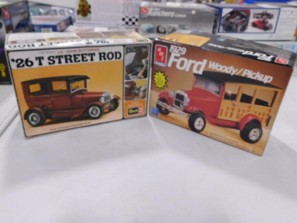 2 Model Car Kits incl Revell '26 T Street Rod and AMT 1929 Ford Woody Pickup Truck (1 of 6)