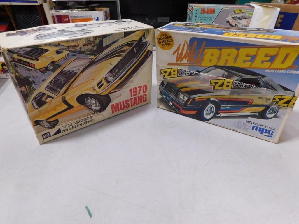 2 MPC Model Kits incl 1970 Mustang and Wild Breed Mustang Cobra (1 of 5)