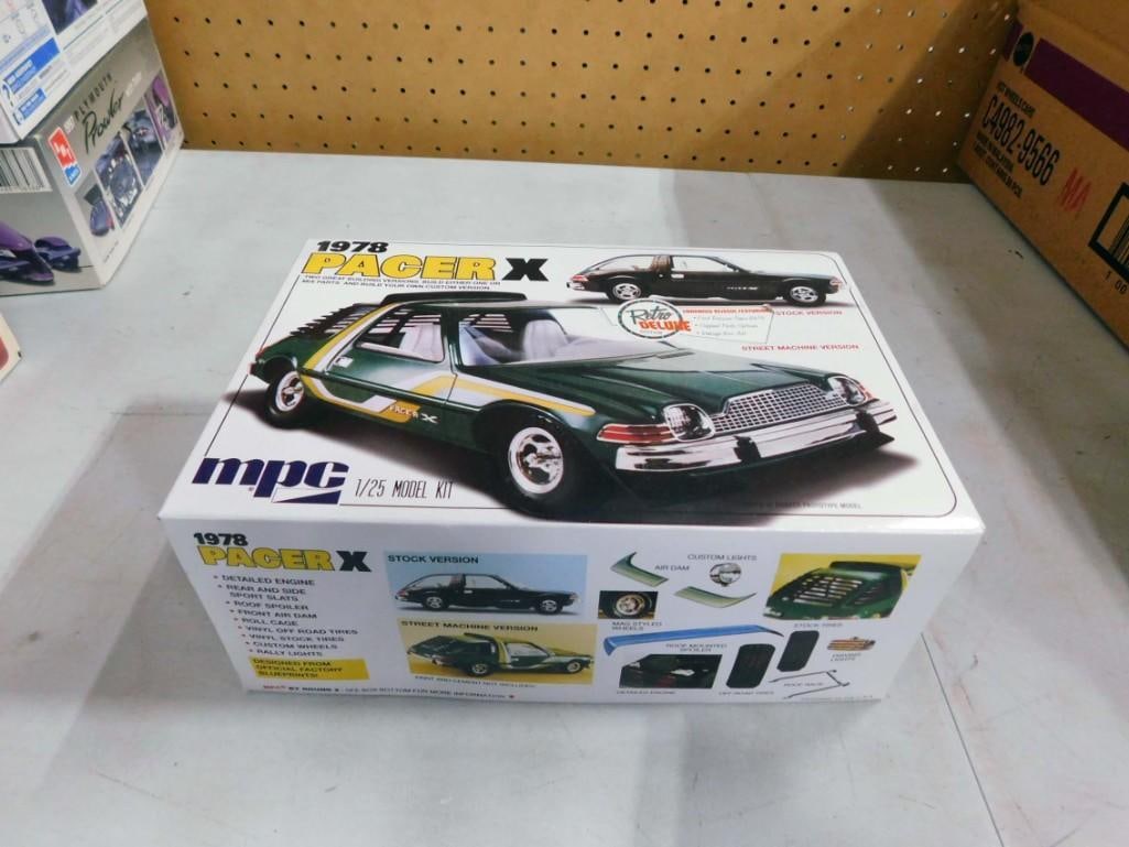 MPC 1978 Pacer X Car Model Kit 1/25 Scale (1 of 3)