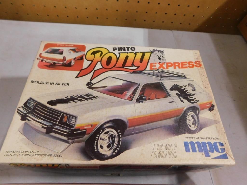 MPC Pinto Pony Express 1/25 Scale Model Car Kit (1 of 3)