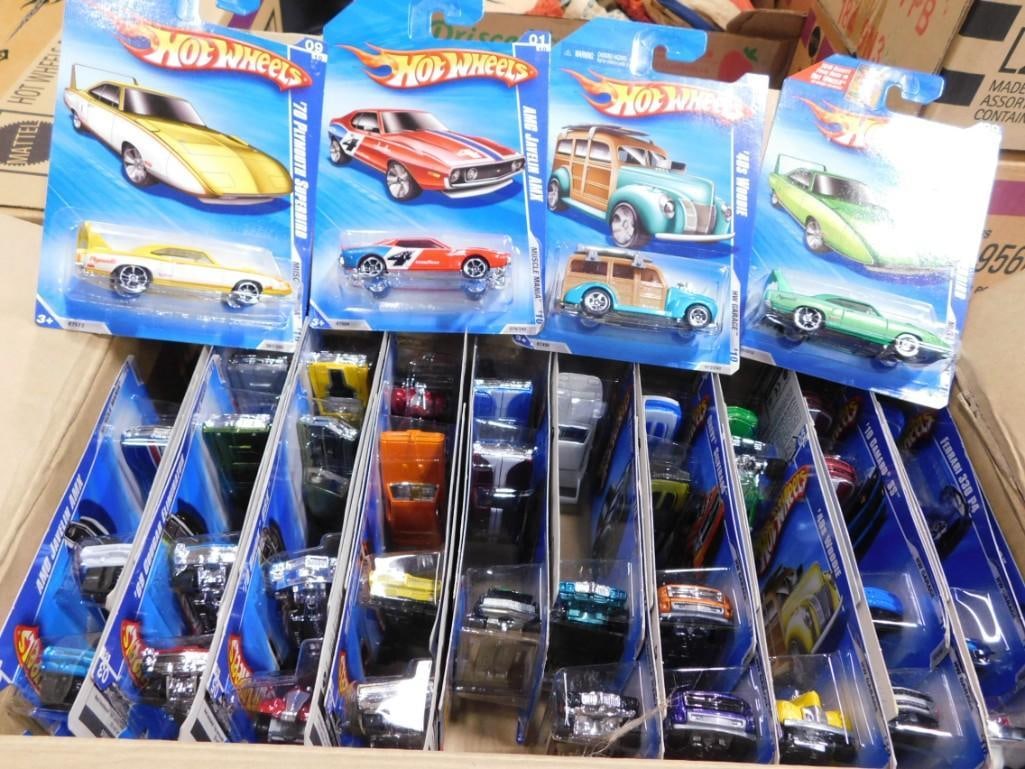 40 Hot Wheels Cars and Vehicles New in Package (1 of 8)
