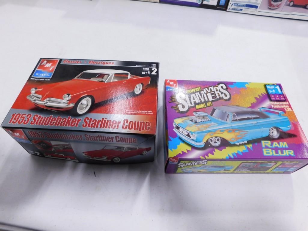 2 AMT Ertl Model Car Kits incl 1953 Studebaker Starliner Coupe and Ram Blur Snapfast Slammers (1 of 6)