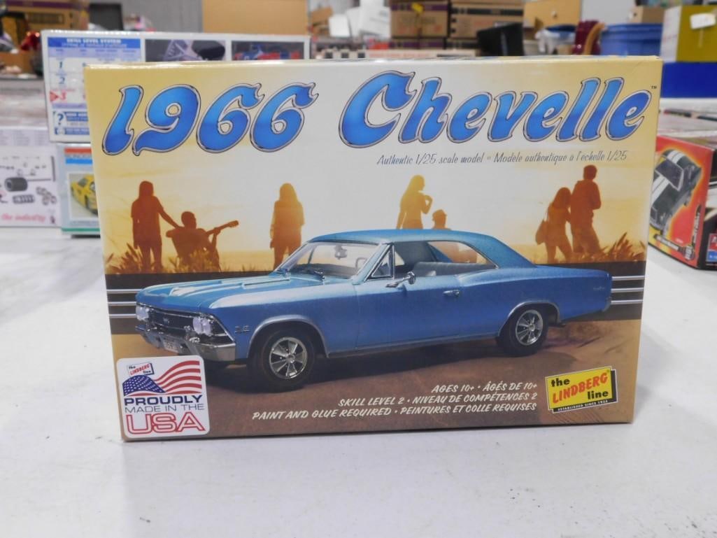 Lindberg 1966 Chevelle Model Car Kit 1/25 Scale (1 of 4)