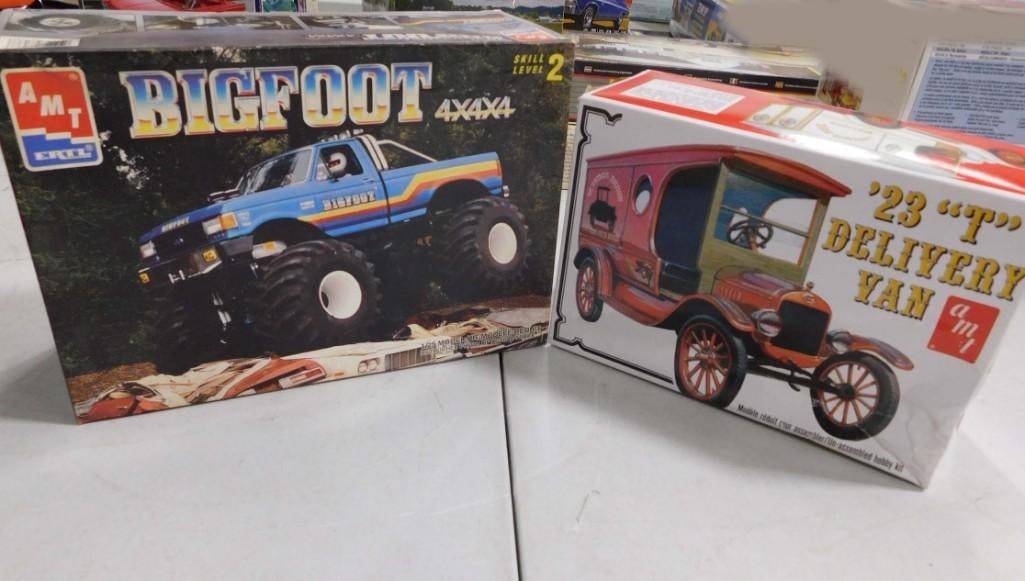 2 Model Kits incl AMT '23 T Delivery Van and AMT Ertl Bigfoot Truck (1 of 9)