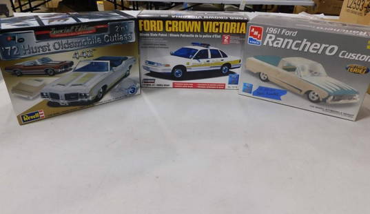 3 Model Car Kits Incl Revell '72 Hurst Oldsmobile Cutlass 442 2 'n 1 ...