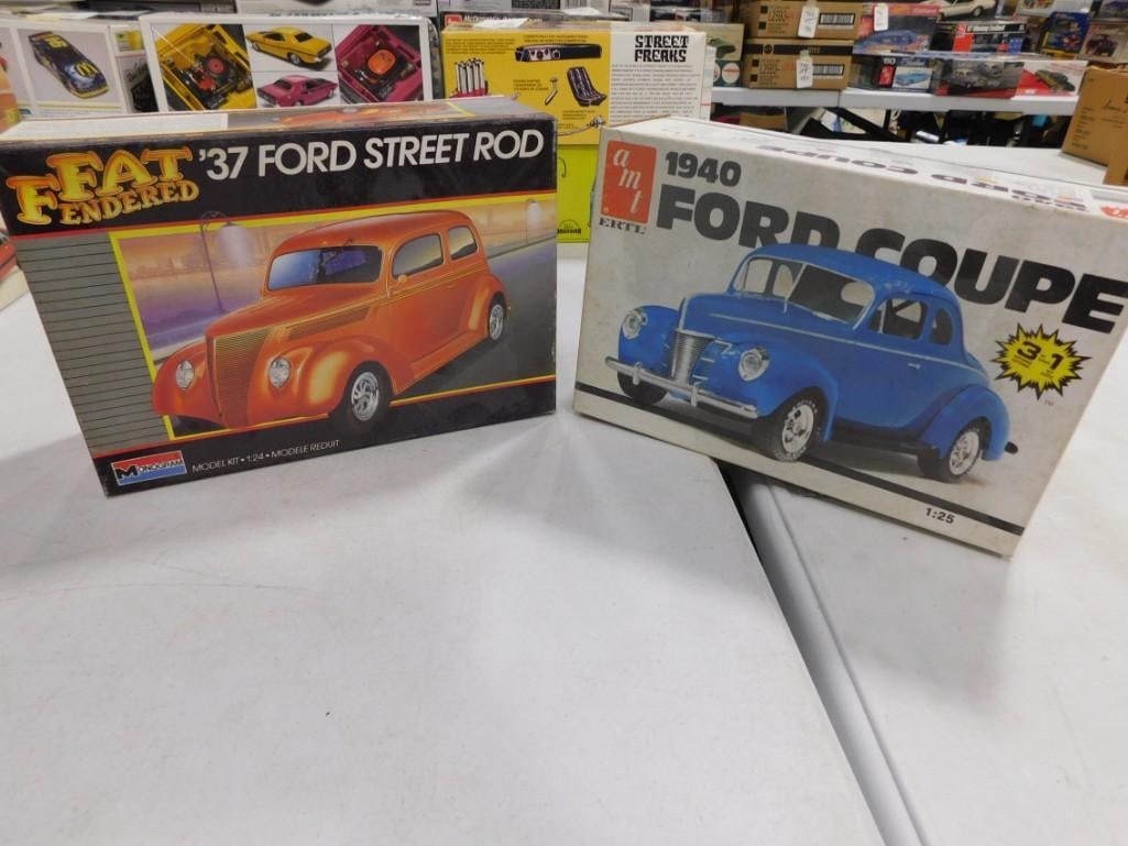 2 Model Car Kits incl Monogram Fat Fendered '37 Ford Street Rod and AMT Ertl 1940 Ford Coupe (1 of 7)