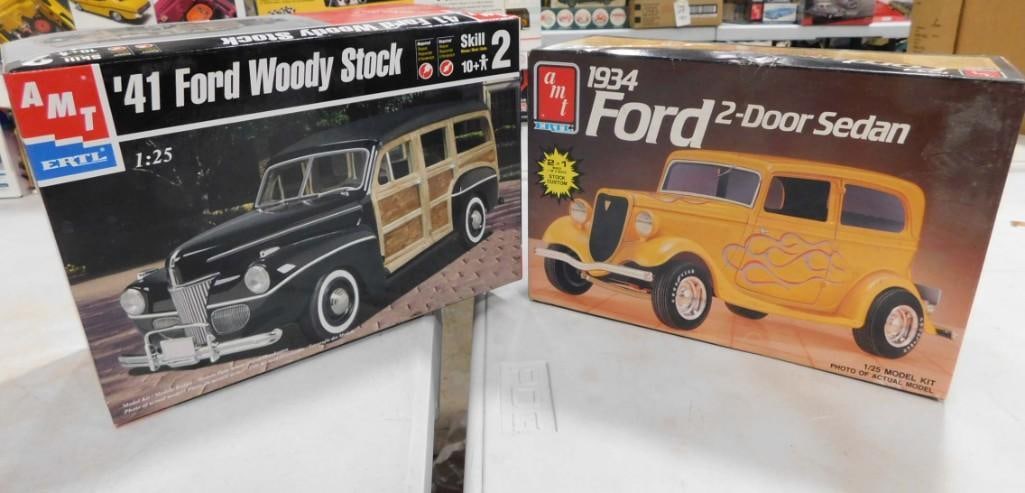 2 AMT Ertl Model Car Kits incl '41 Ford Woody Stock and 1934 Ford 2 Door Sedan (1 of 7)