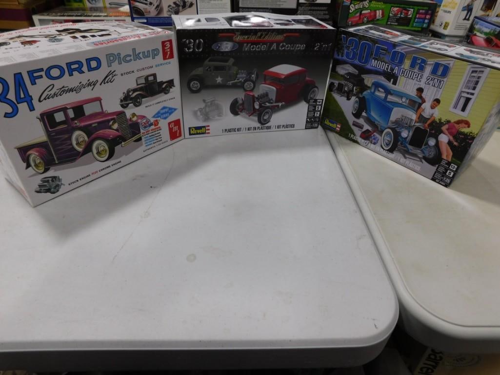 3 Model Car Kits incl AMT 34 Ford Pickup and 2 Revell '30 Model A Coupe 2 'n 1 Kits (1 of 11)
