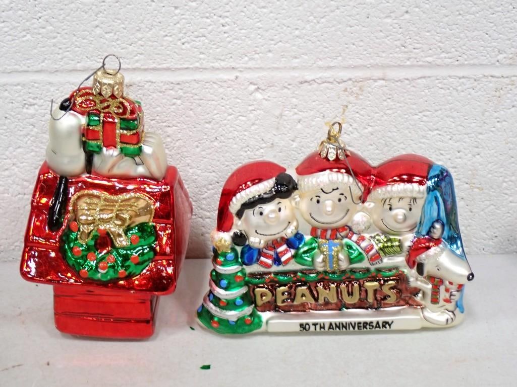 2 Kurt Adler Polonaise Peanuts Christmas Ornaments incl Snoopy and 50th Anniversary: 2 Kurt Adler Polonaise Peanuts Glass Christmas Ornaments incl Snoopy and 50th Anniversary with Charlie Brown, Lucy, Linus, and Snoopy