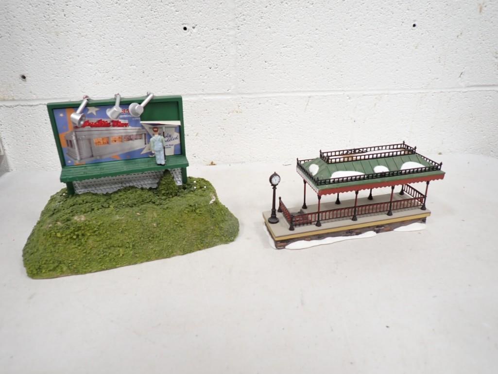 Dept. 56 "The Queensbridge Station" Village Series and Starlite Diner Bilboard with Figurine: Department 56 "The Queensbridge Station" Village Series and Starlite Diner Bilboard with Figurine