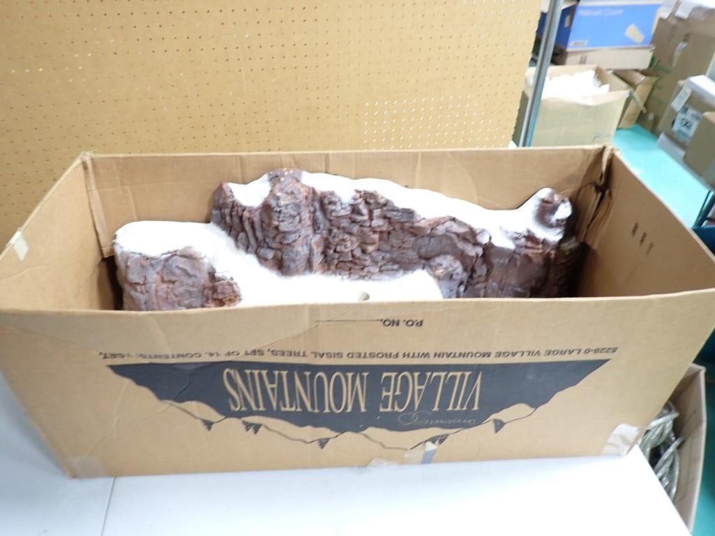 Large Dept. 56 Village Mountain: Large Department 56 Village Mountain